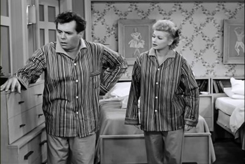 [Download] I Love Lucy Season 6 Episode 16 Lucy Hates to Leave (1957