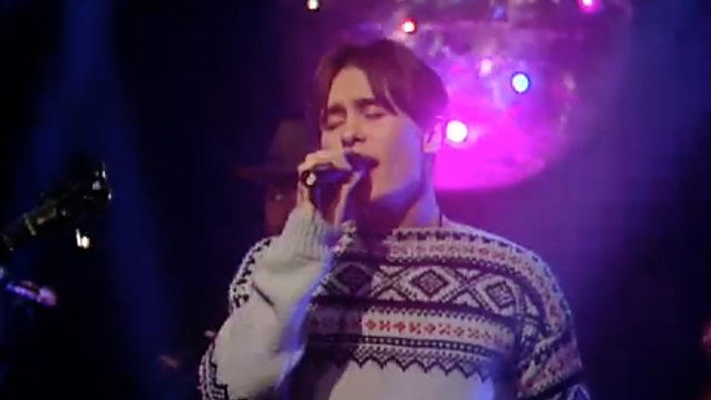 Top of the Pops S30E50 still