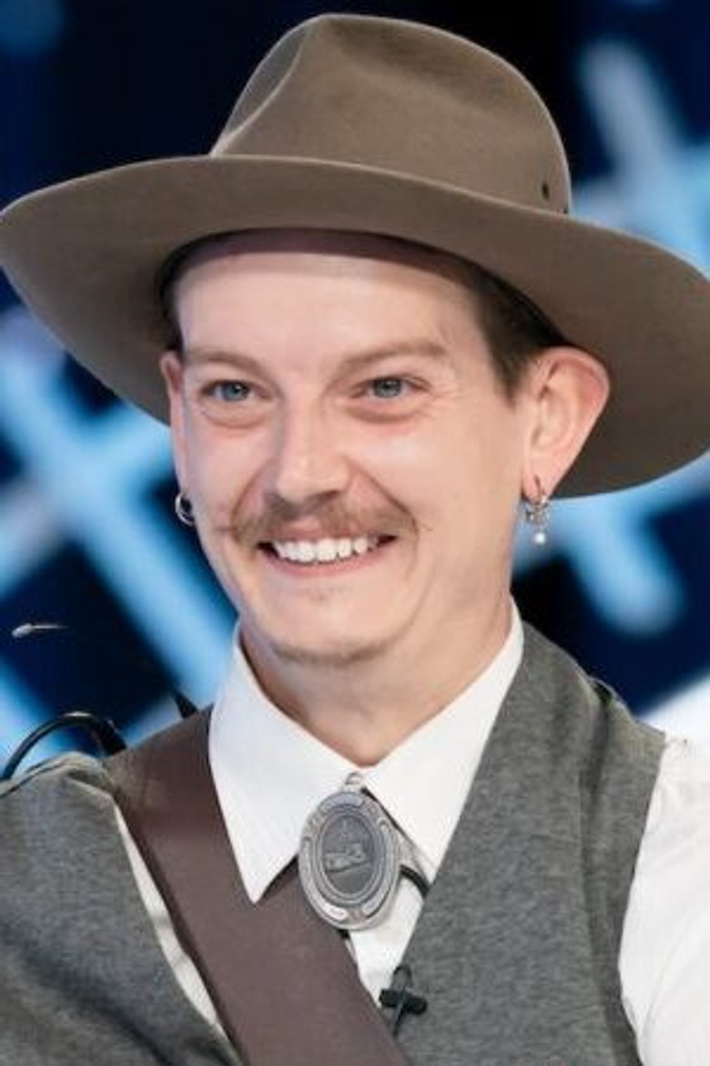 Noah Lagesse portrait image