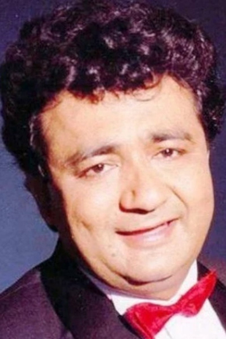 Gulshan Kumar photo 2