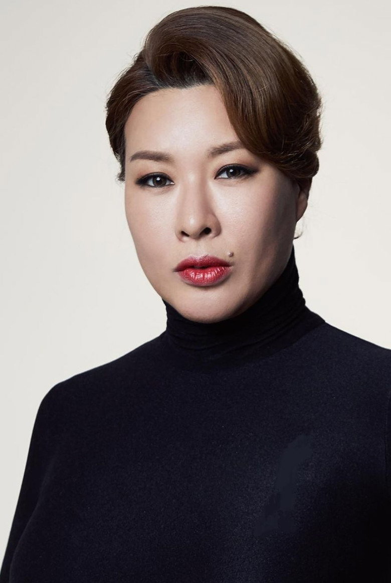 Jeong Young-ju photo 2