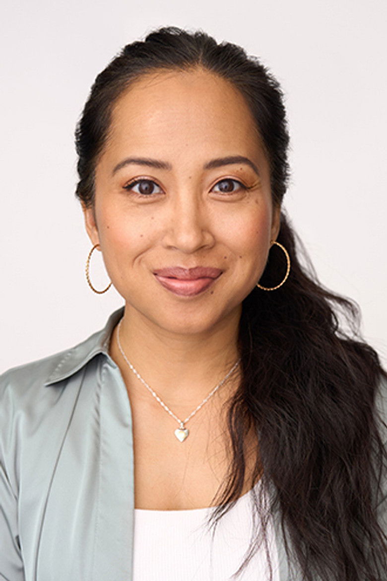 Marina Phomséna portrait image