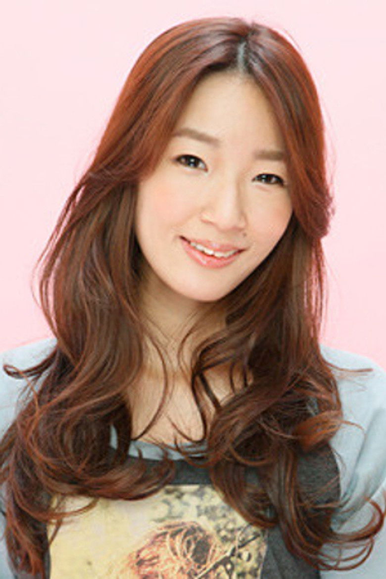 Saki Hoshino portrait image