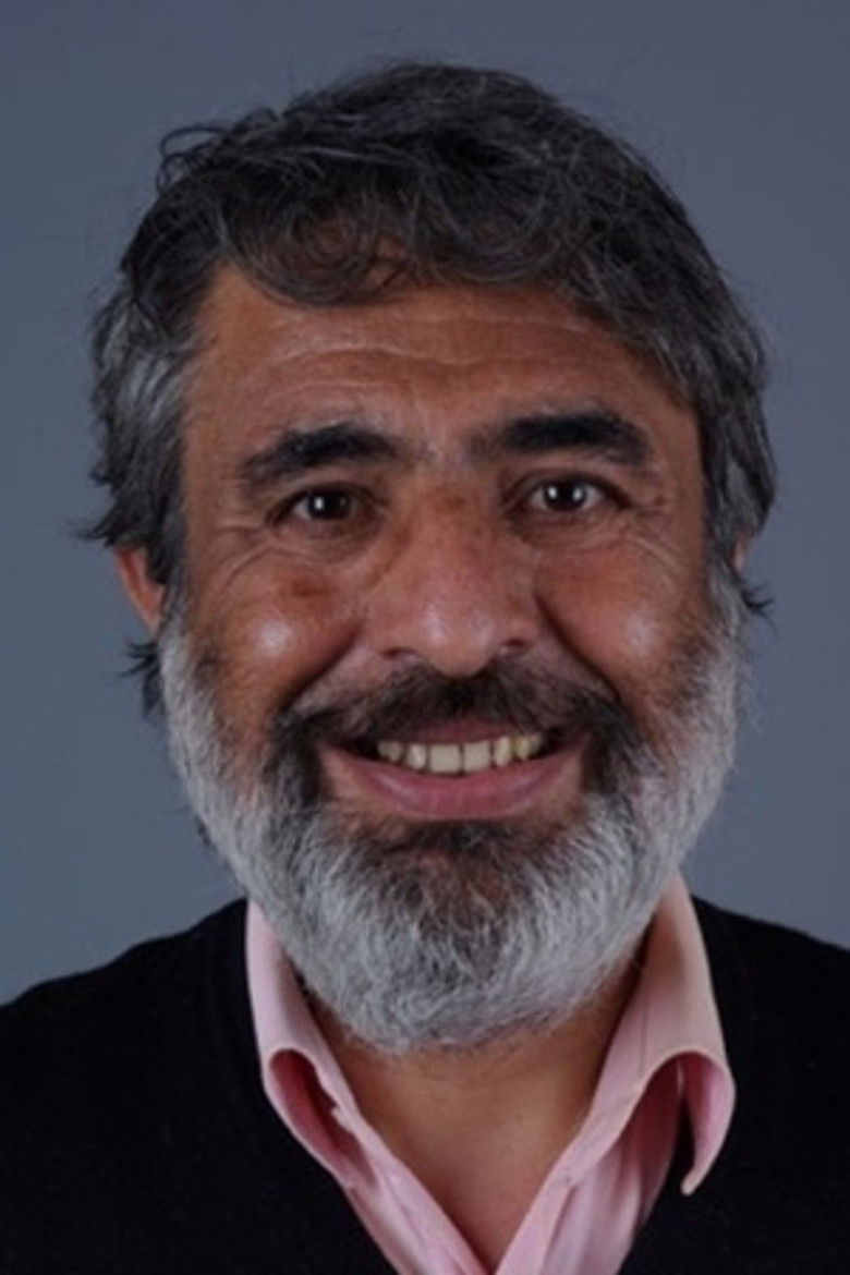 Adnan Zaman portrait image