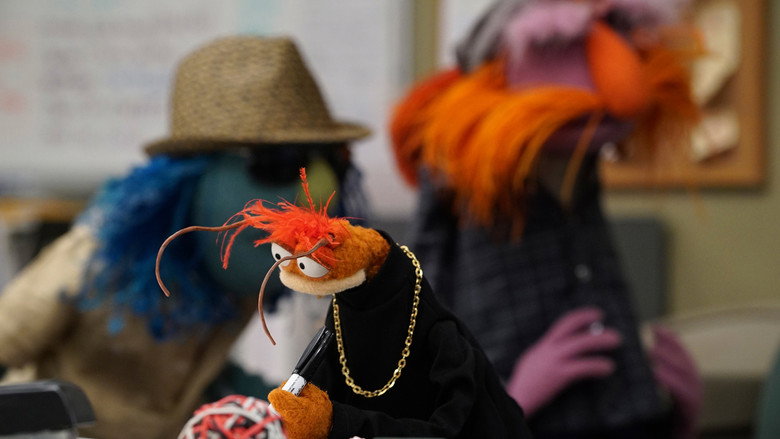 Still from The Muppets - Season 1 Episode 2