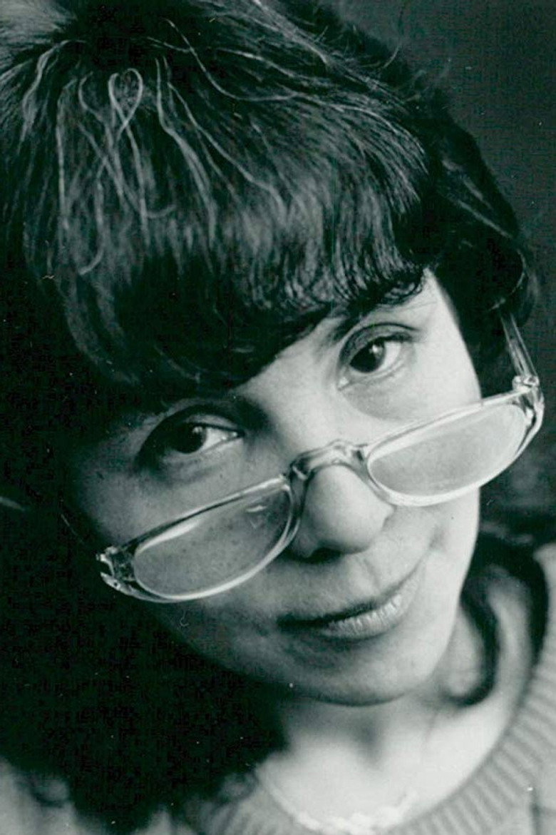 Sue Arnold portrait