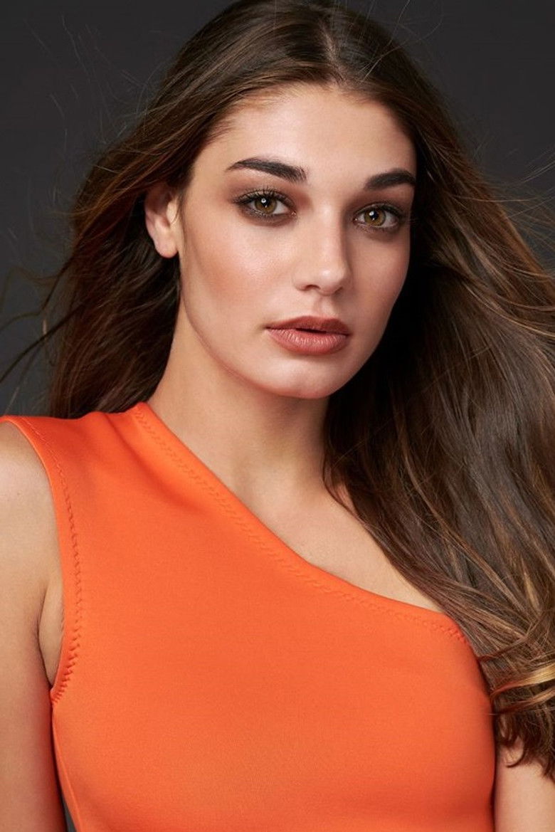 Sarah Posch portrait image