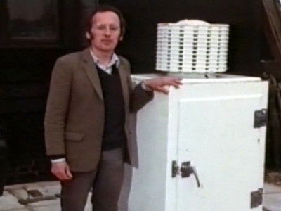 Still image for The Secret Life of Machines season 1 episode 4: The Secret Life of the Refrigerator Still image for The Secret Life of Machines season 1 episode 4: The Secret Life of the Refrigerator