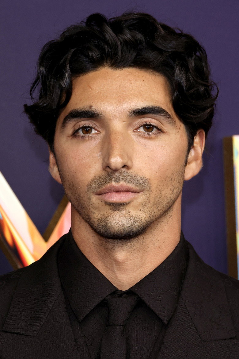 Taylor Zakhar Perez photo 9