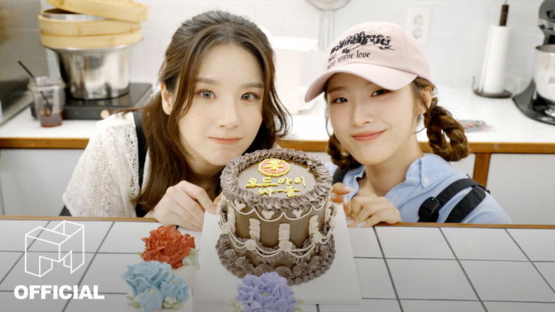 Still image for Explore Log season 1 episode 11: HeeSeul Making a Cake! for ODD EYE CIRCLE