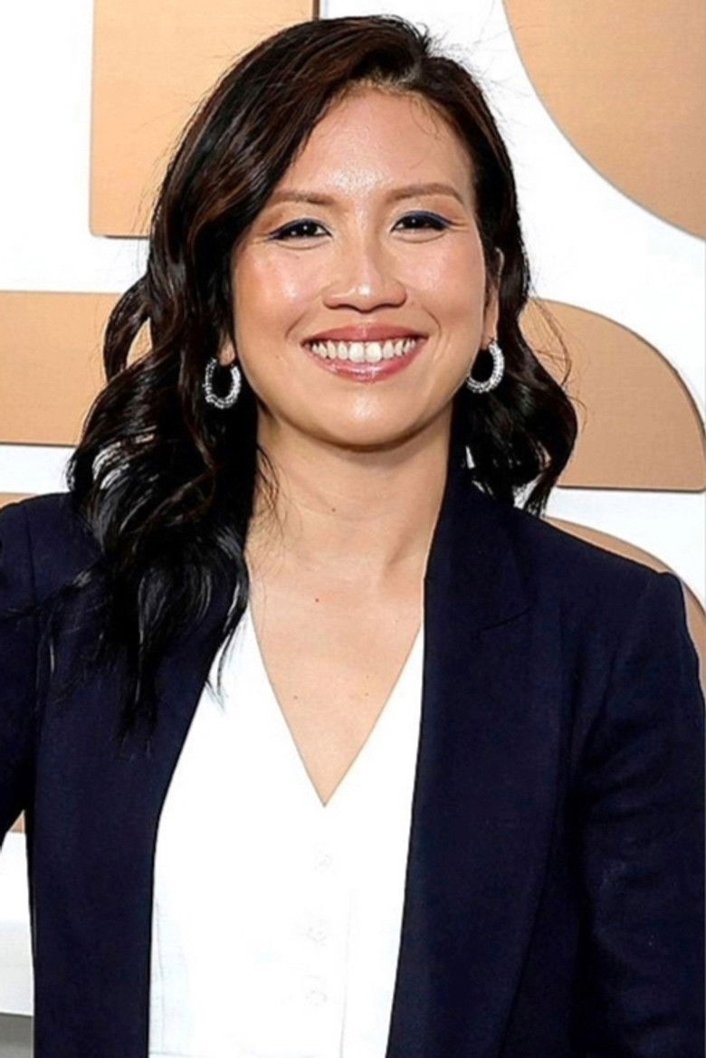 Rosanne Tan portrait image