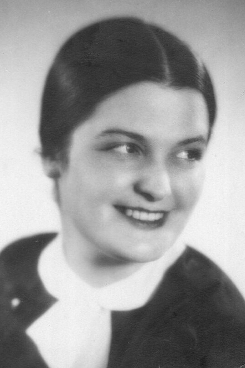 Emma Tsesarskaya photo 4