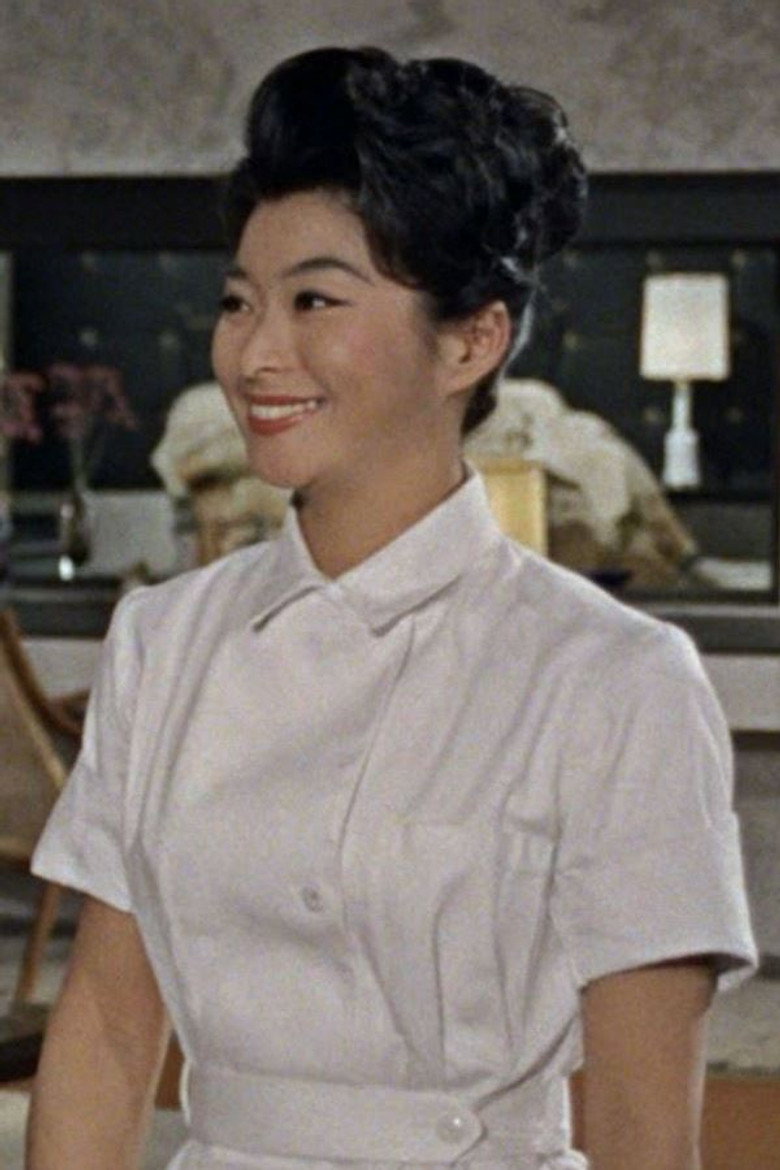 Yvonne Shima photo 2