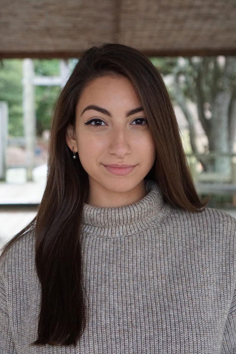 Sabrina Flores portrait image