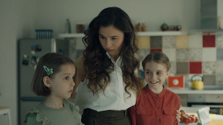 Still image for Family season 1 episode 20: Episode 20 Still image for Family season 1 episode 20: Episode 20