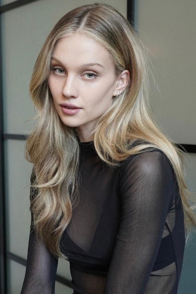 Hazel Graye portrait image