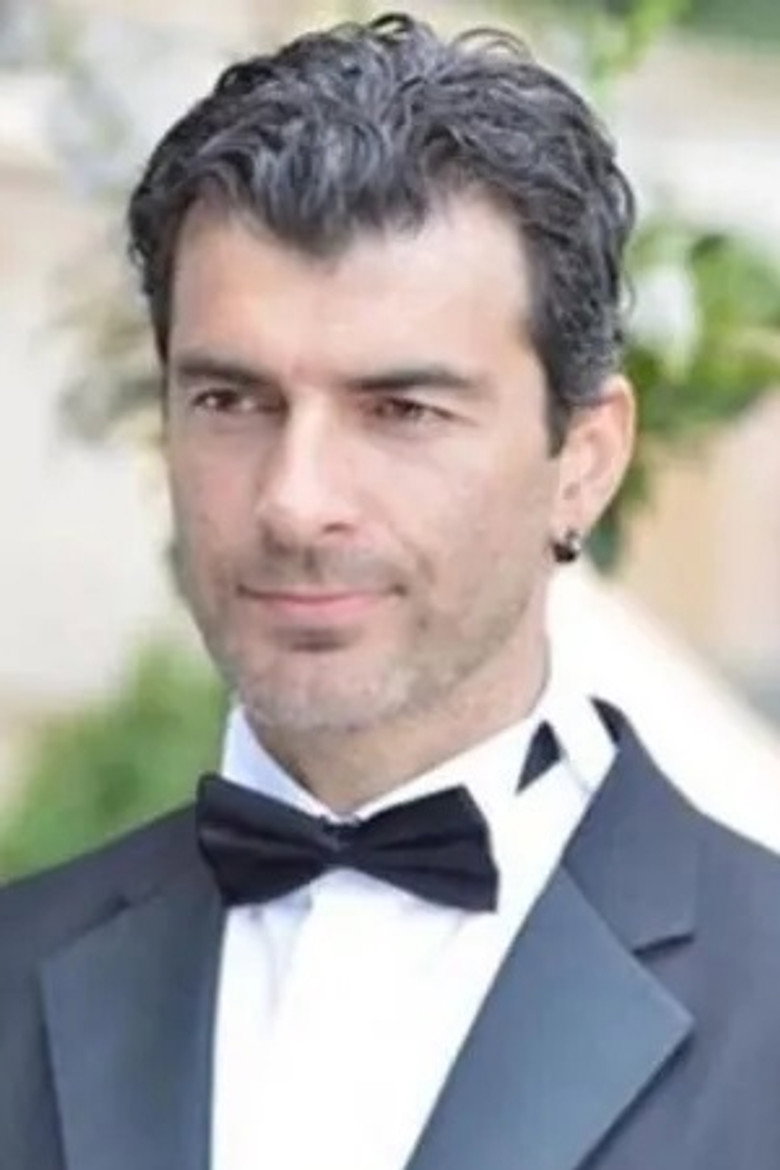 Özgür Özberk photo 5