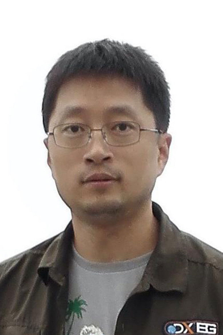 Yinghao Huang portrait image