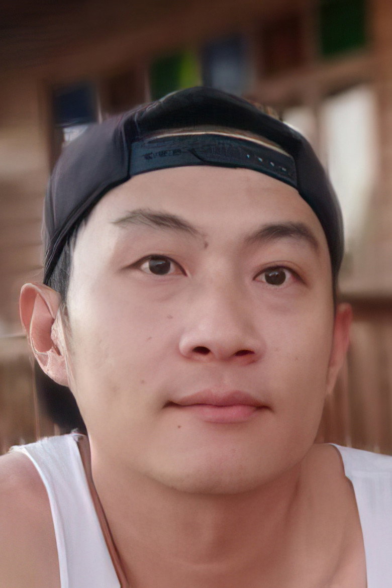 Phanuwat Thawinjindarat portrait
