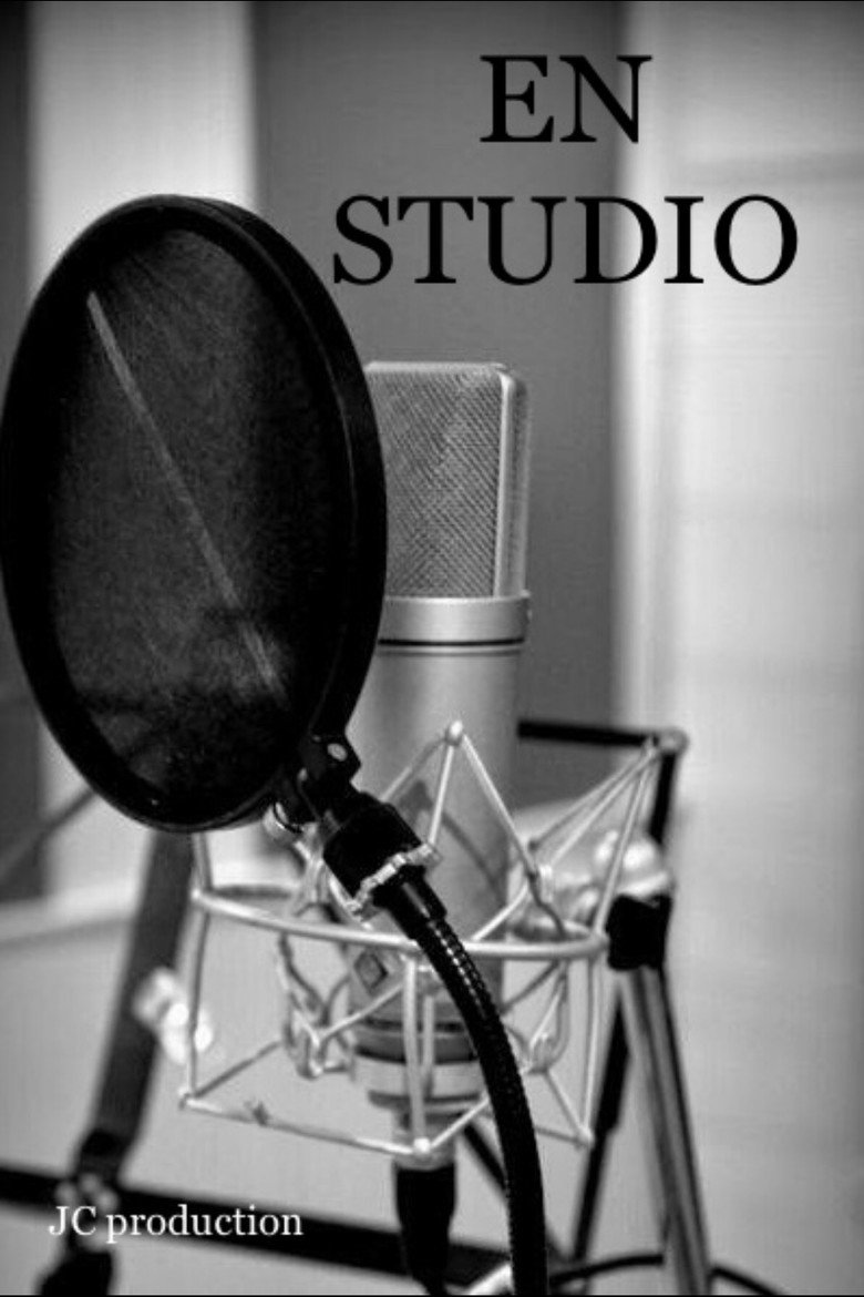 En Studio background