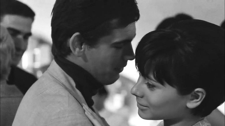 Image d'arrière-plan 2 du film The Sea