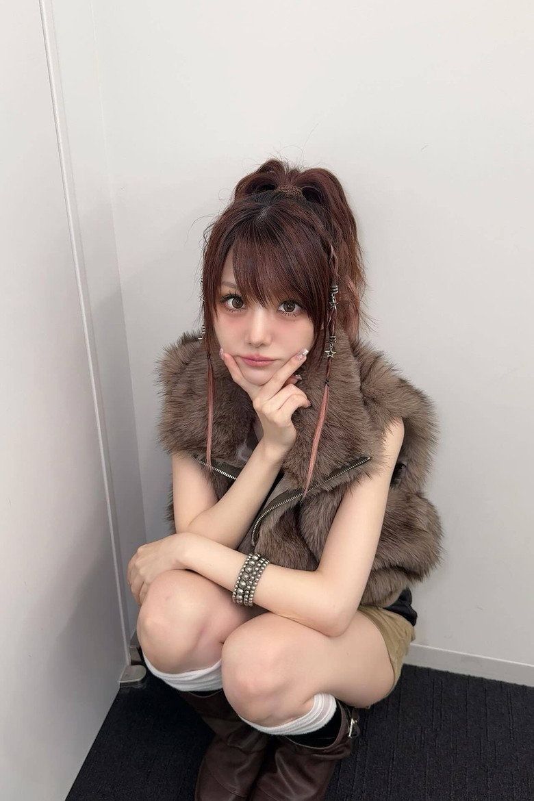 Reina Tanaka photo