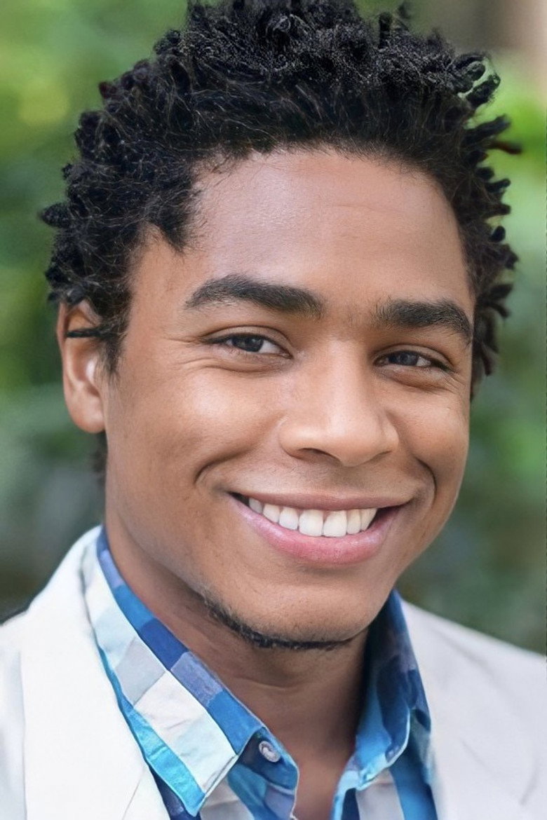 Sidney Santiago photo 4
