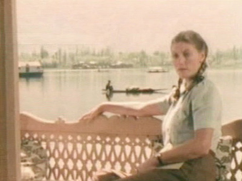 Still from The Jewel in the Crown - シーズン 1 エピソード 3