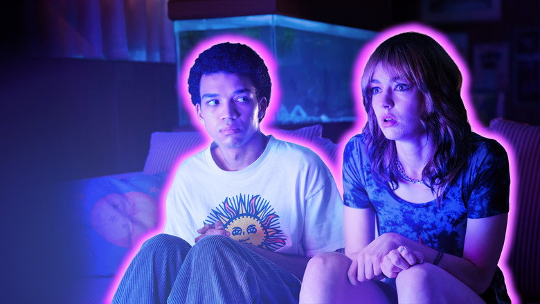 I Saw the TV Glow image 5