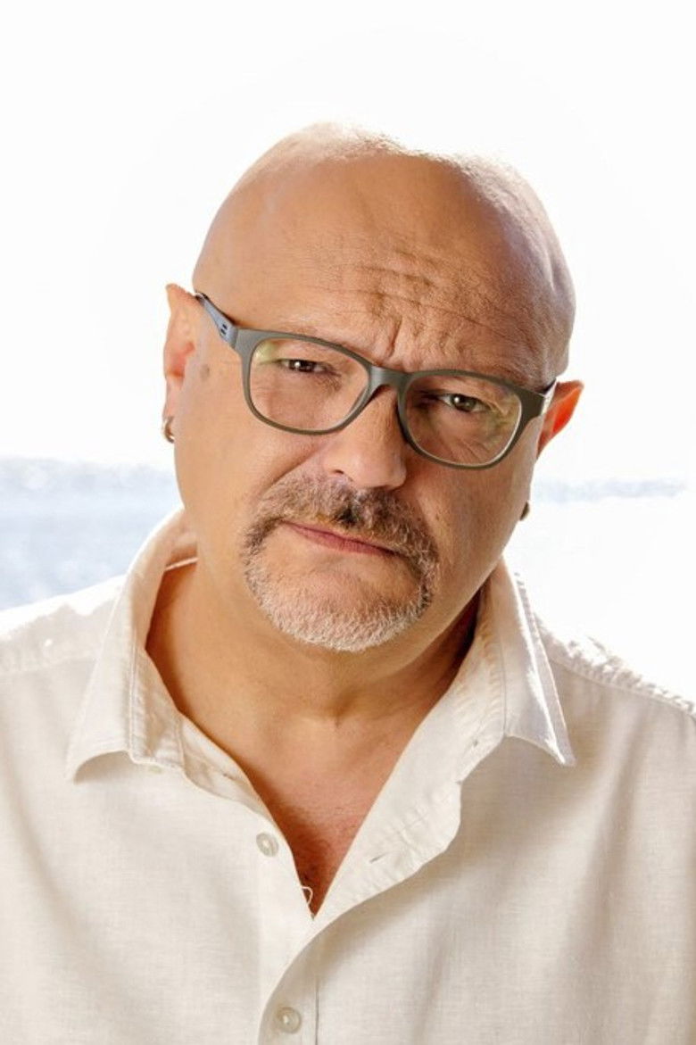 Manolo Medina portrait image