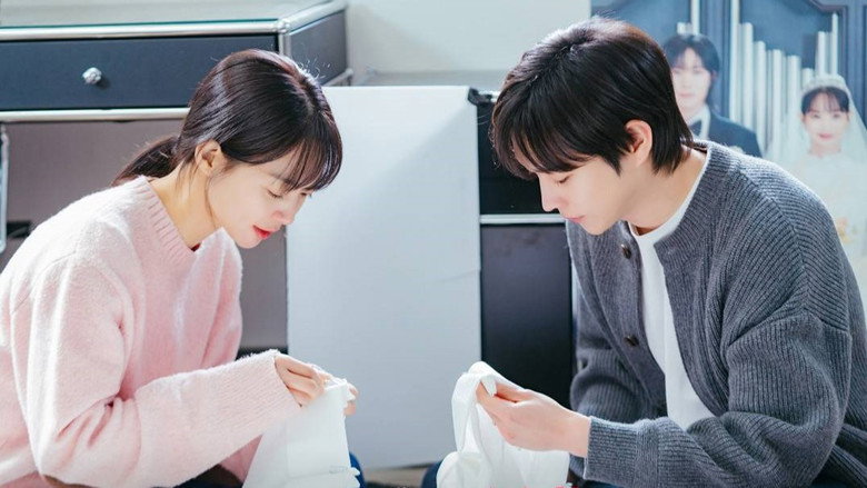 Still from No Gain No Love - Season 1 Episode 8