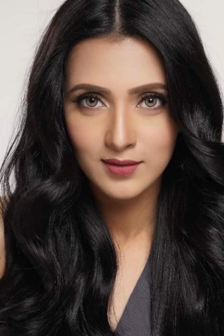 Bidya Sinha Saha Mim photo 3