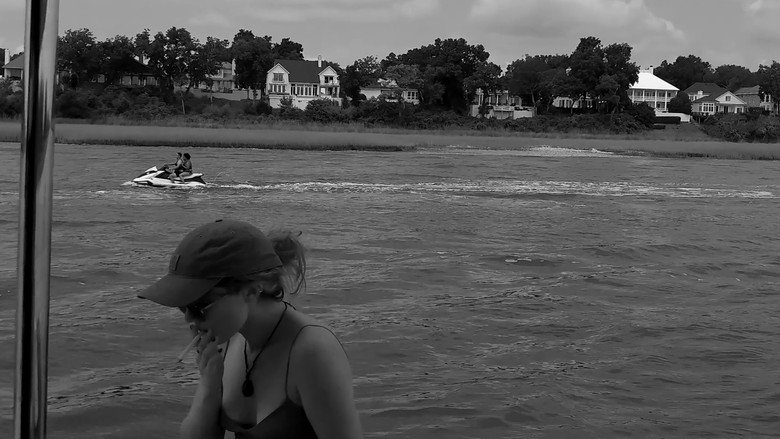 Image d'arrière-plan 5 du film je suis coincé à la dérive
