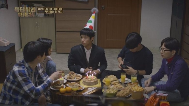 Reply 1988 episode 2 english sub online at dramacool Reply 1988 Episode 2 English Sub Online at DramaCool