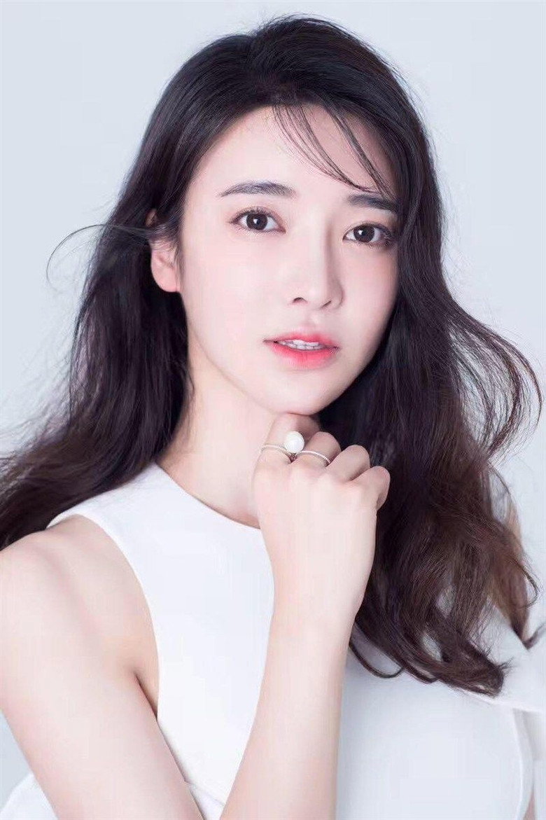 Natalie Zhang photo 2