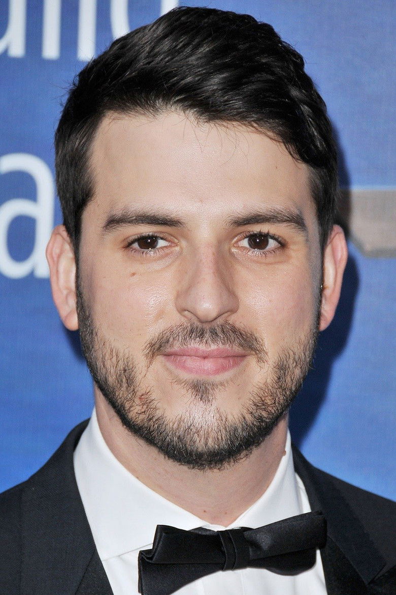 Isaac Aptaker portrait image