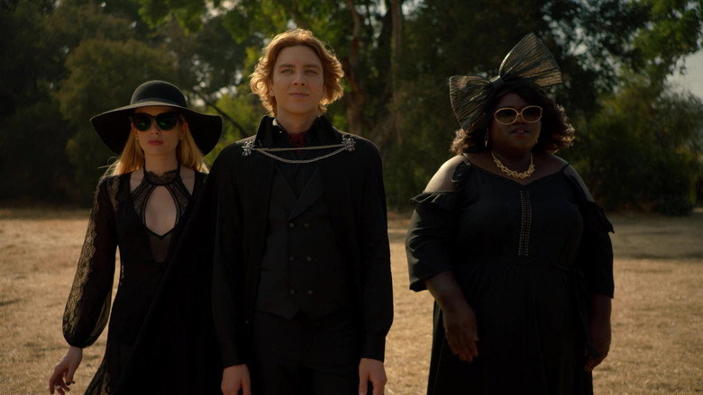 Behind the Fright: The Making of American Horror Story 5