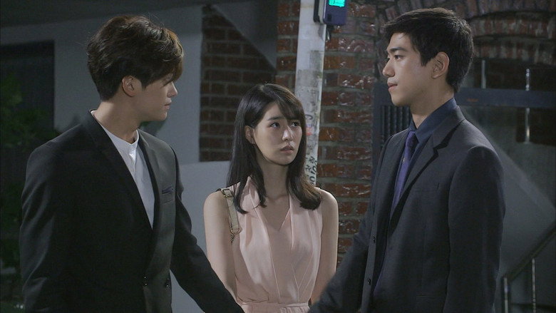 Still from สังคมไฮโซ - ซีซัน 1 ตอน 13