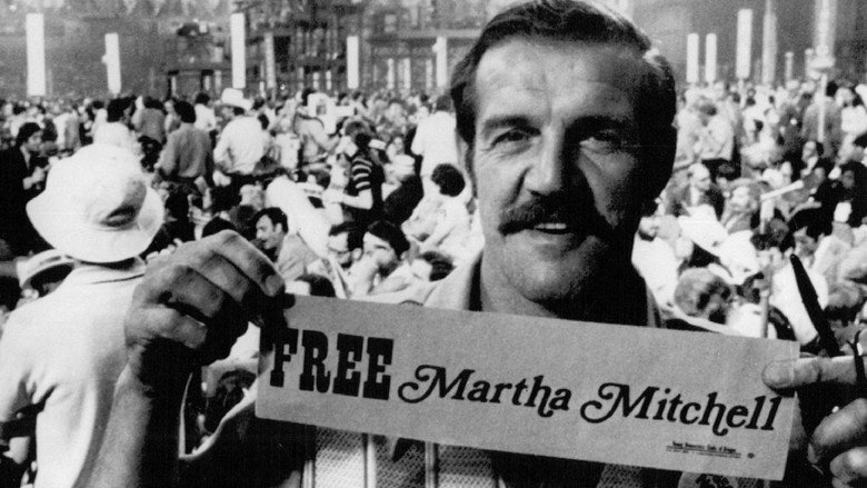 Image d'arrière-plan 3 du film Réduite au silence : L'effet Martha Mitchell