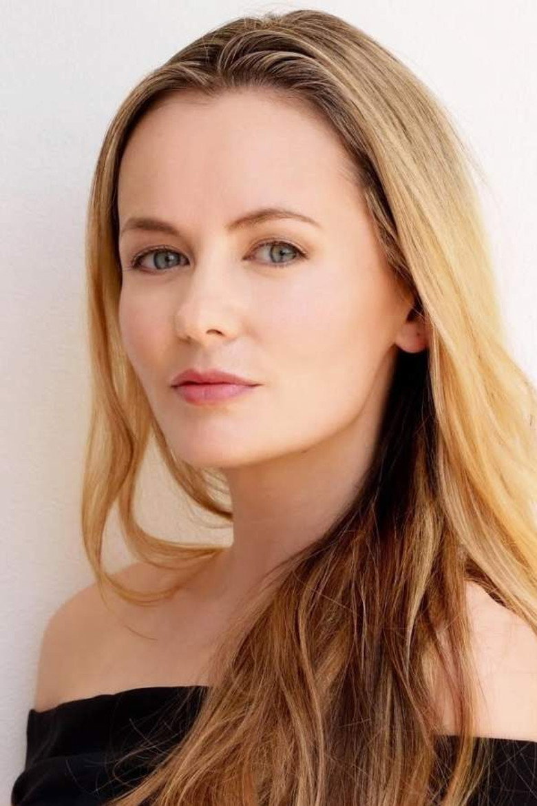 Camille Keenan photo 5