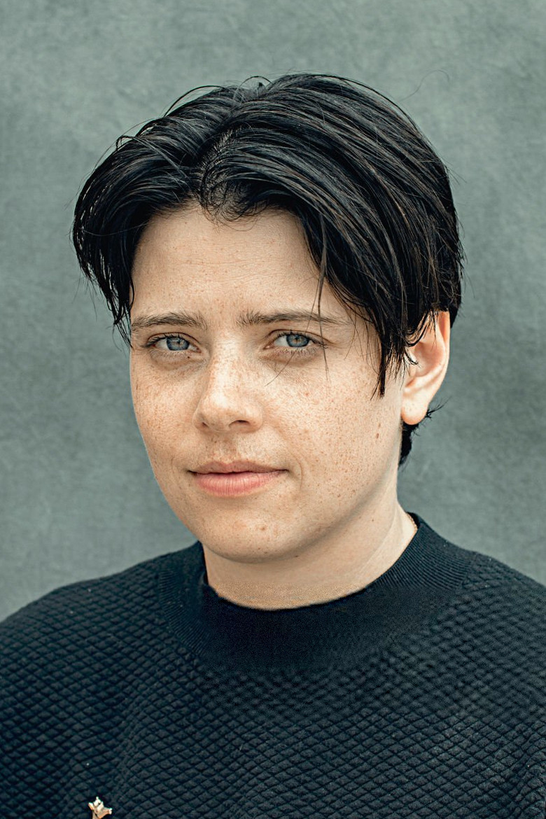 Charlotte Wells photo 3