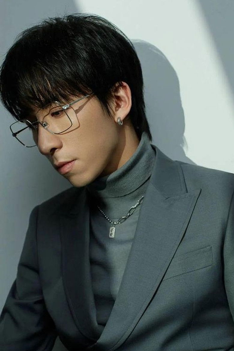 Hanxiao Tang portrait image