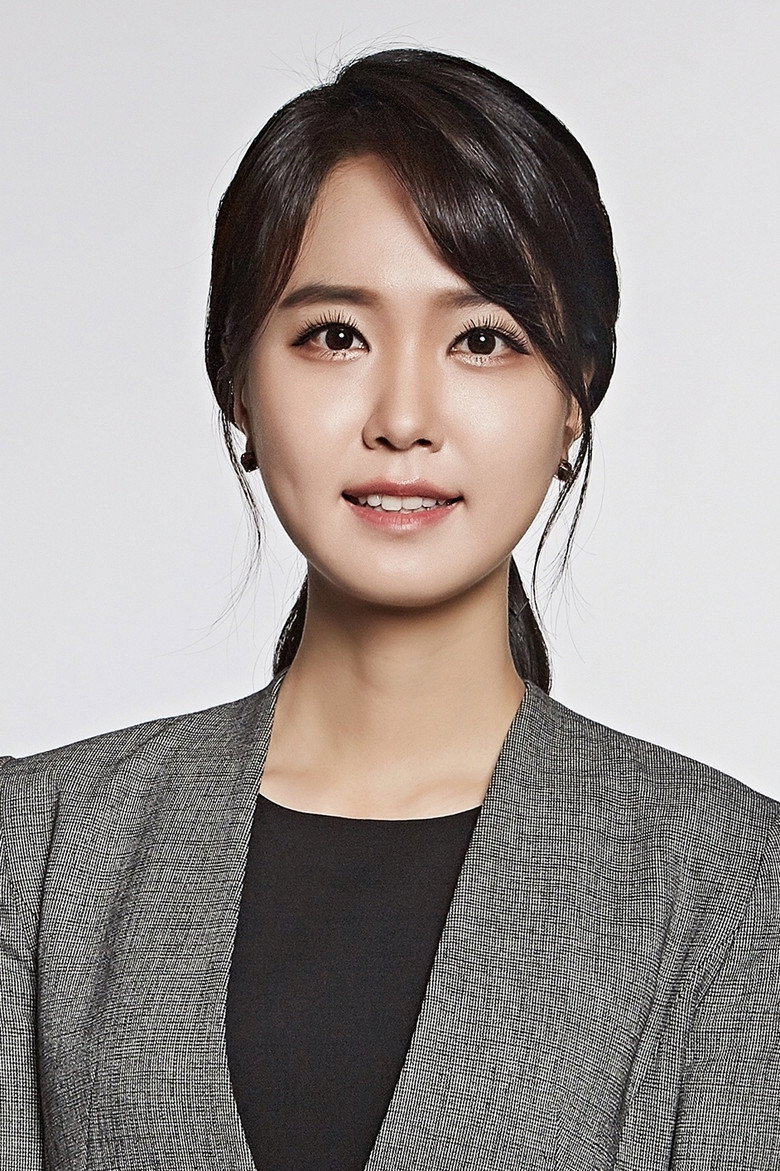 Ahn Na-gyeong photo