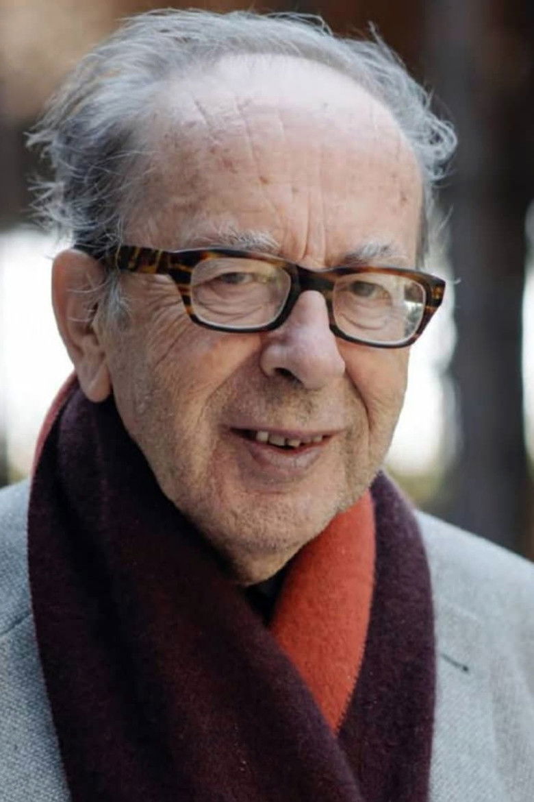 Ismail Kadare portrait image