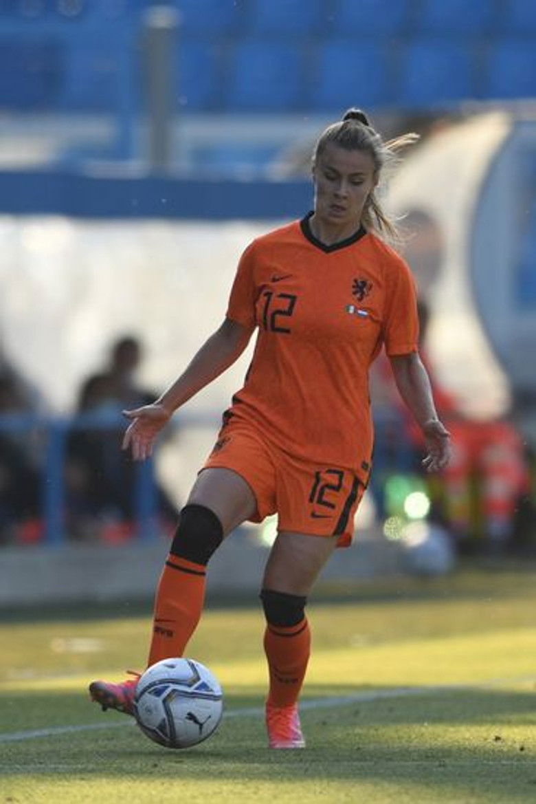 Victoria Pelova portrait image