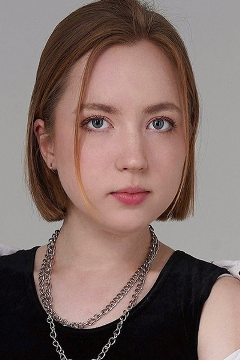 Polina Tarasova photo 3