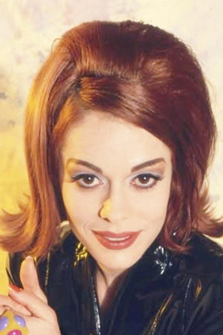 Lady Miss Kier photo 1