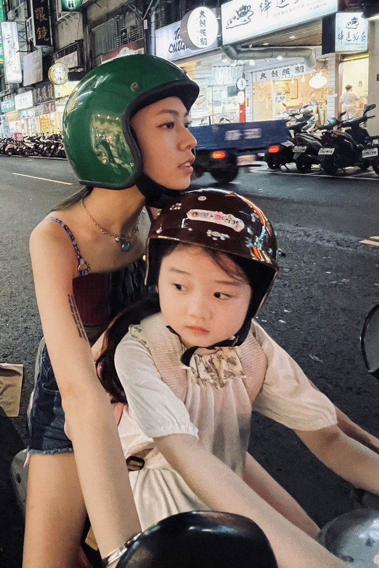 Imatge de 左撇子女孩