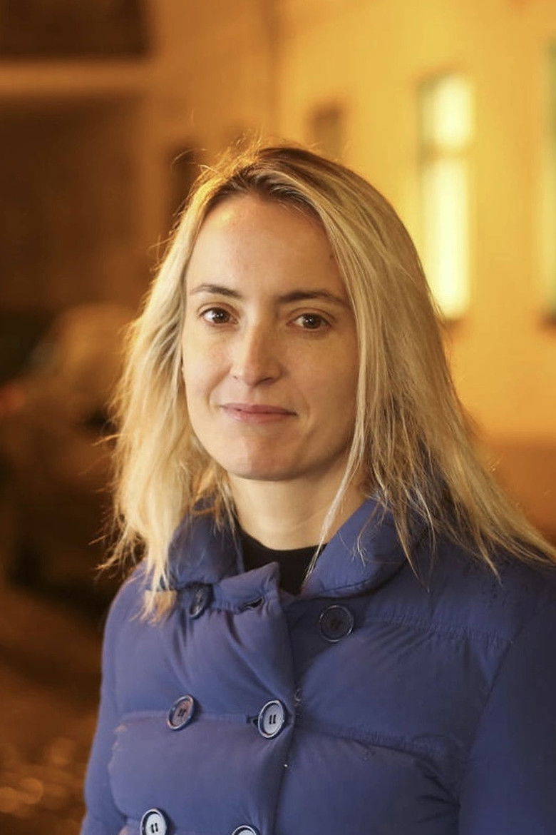 Giulia Calenda portrait image