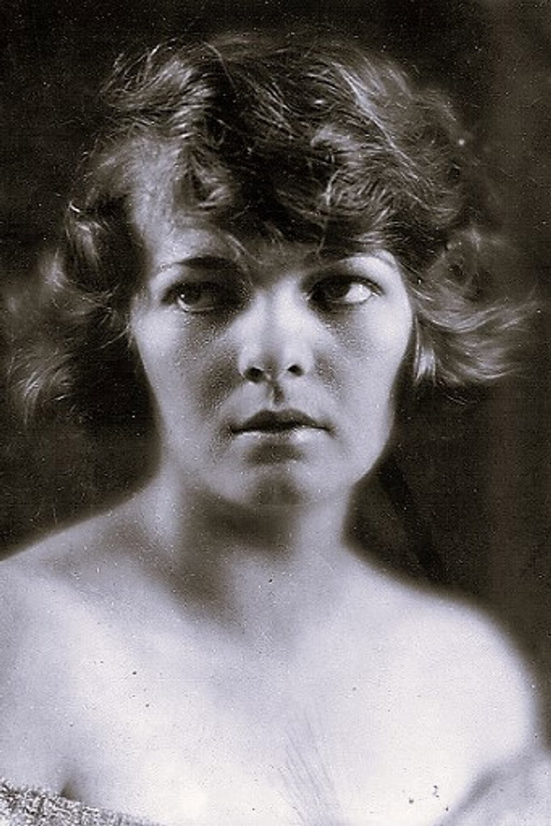 Margalo Gillmore photo 3